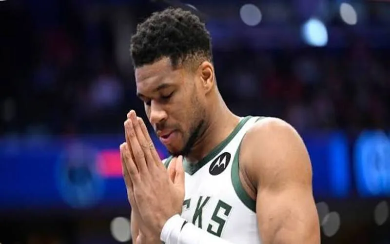 giannis antetokounmpo hanh trinh va vi the cua ngoi sao bong ro hang dau